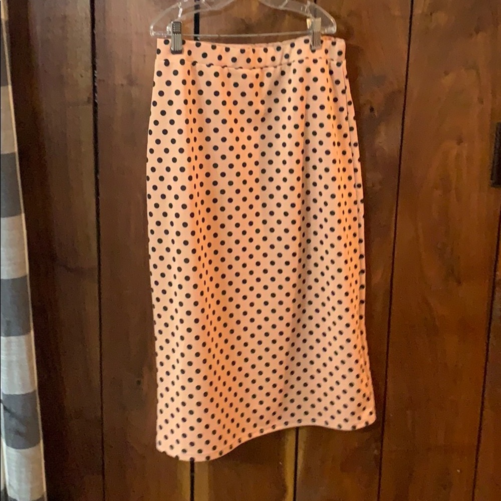 Blush pink with black dot